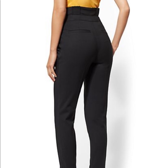 Black Paperbag Waist Ankle Pant ❗️last one❗️ - Picture 2 of 4